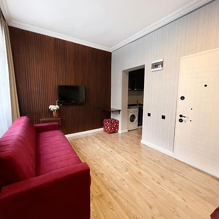 Zebra Hotel Alsancak Измир Екстериор снимка