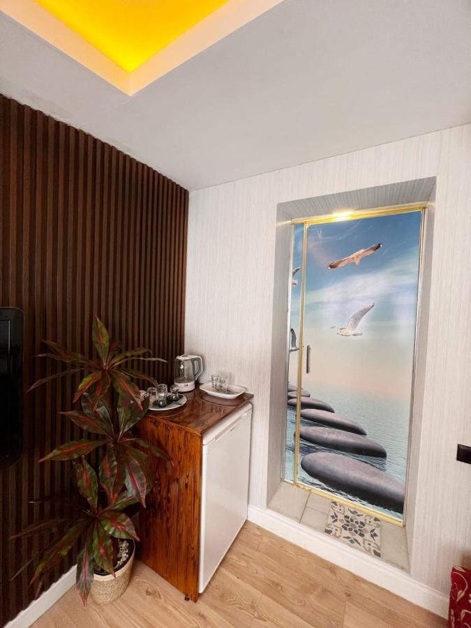 Zebra Hotel Alsancak Измир Екстериор снимка