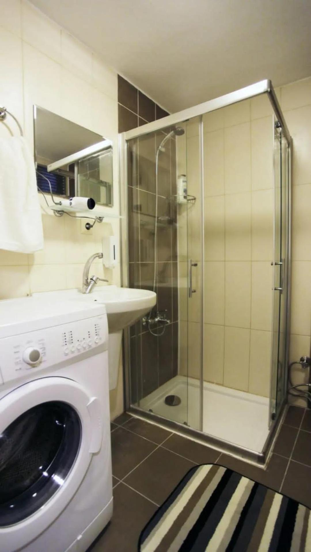 Zebra Hotel Alsancak Измир Екстериор снимка